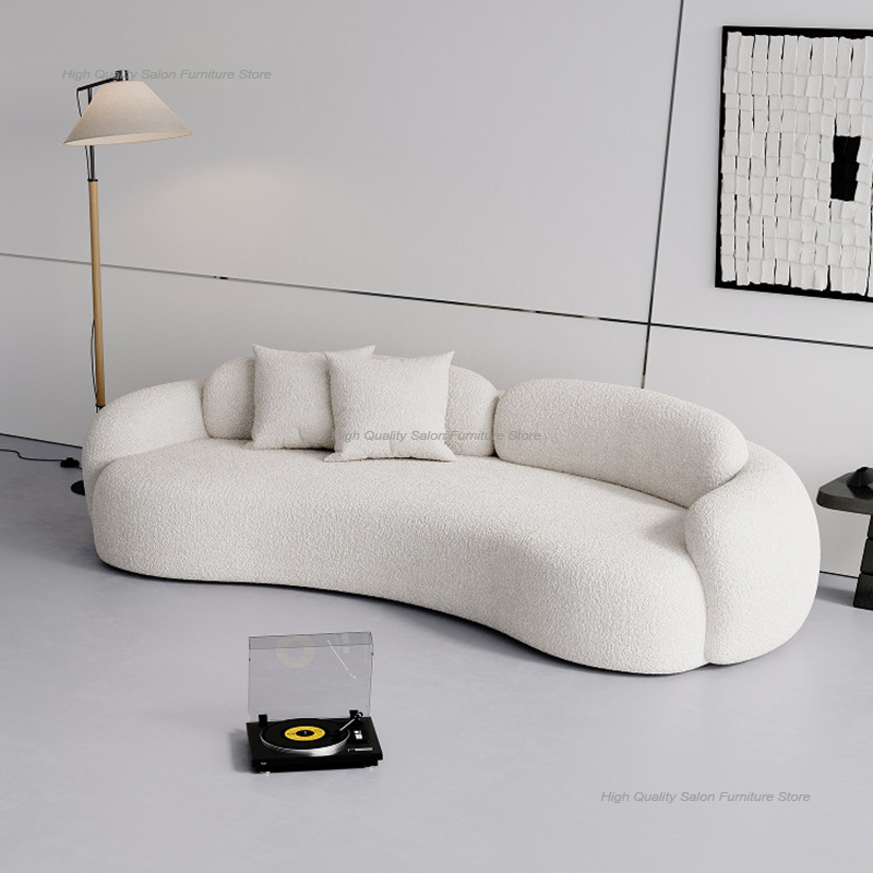 Office Furniture Store - Итальянский диван в кремовом стиле для